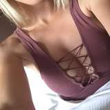 elle210