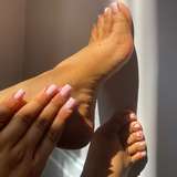 pretty_toes_baby