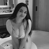 xrosyredx