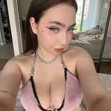Kamila_VividEyes
