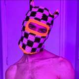 nakedknitwit
