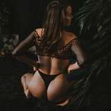 suburbanbrunette